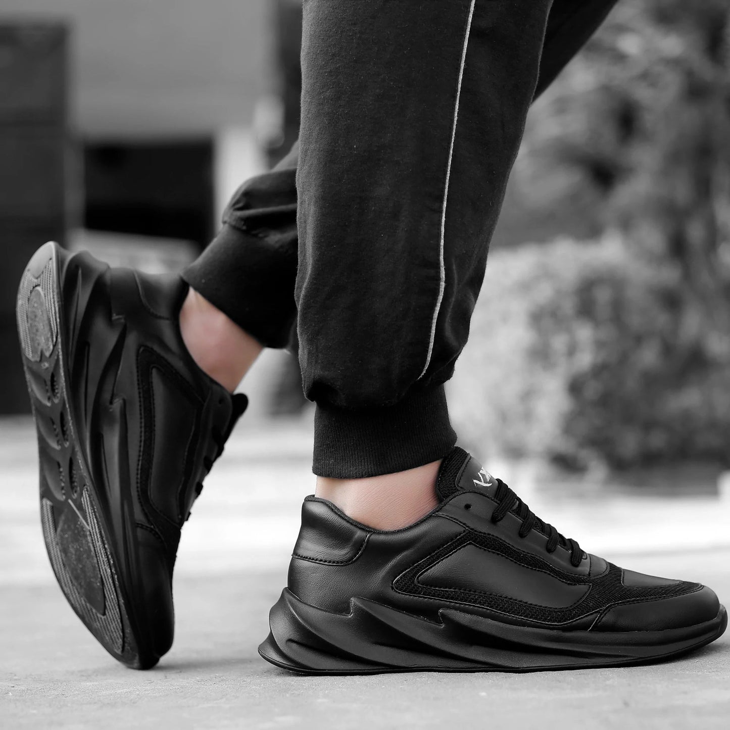 Apex Premium Lace-Up Sneakers